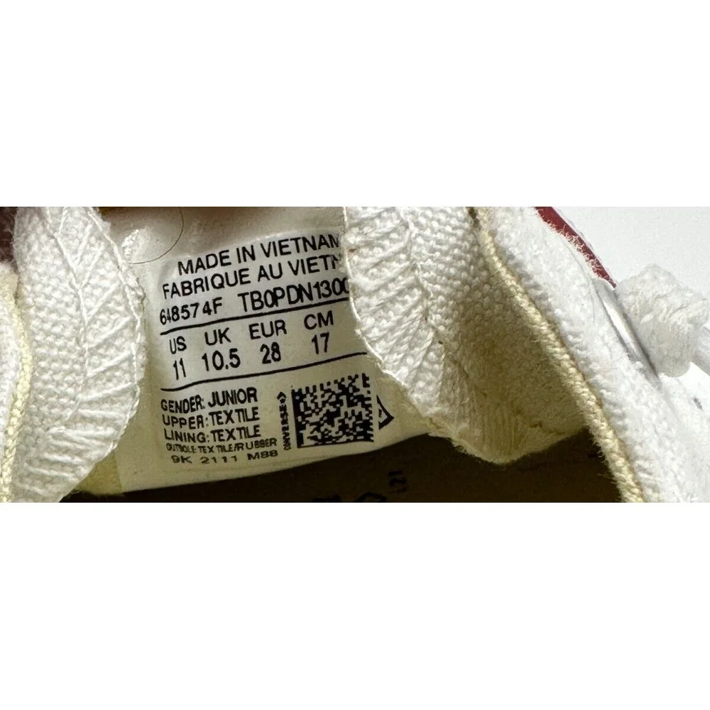 Converse shoes unisex
